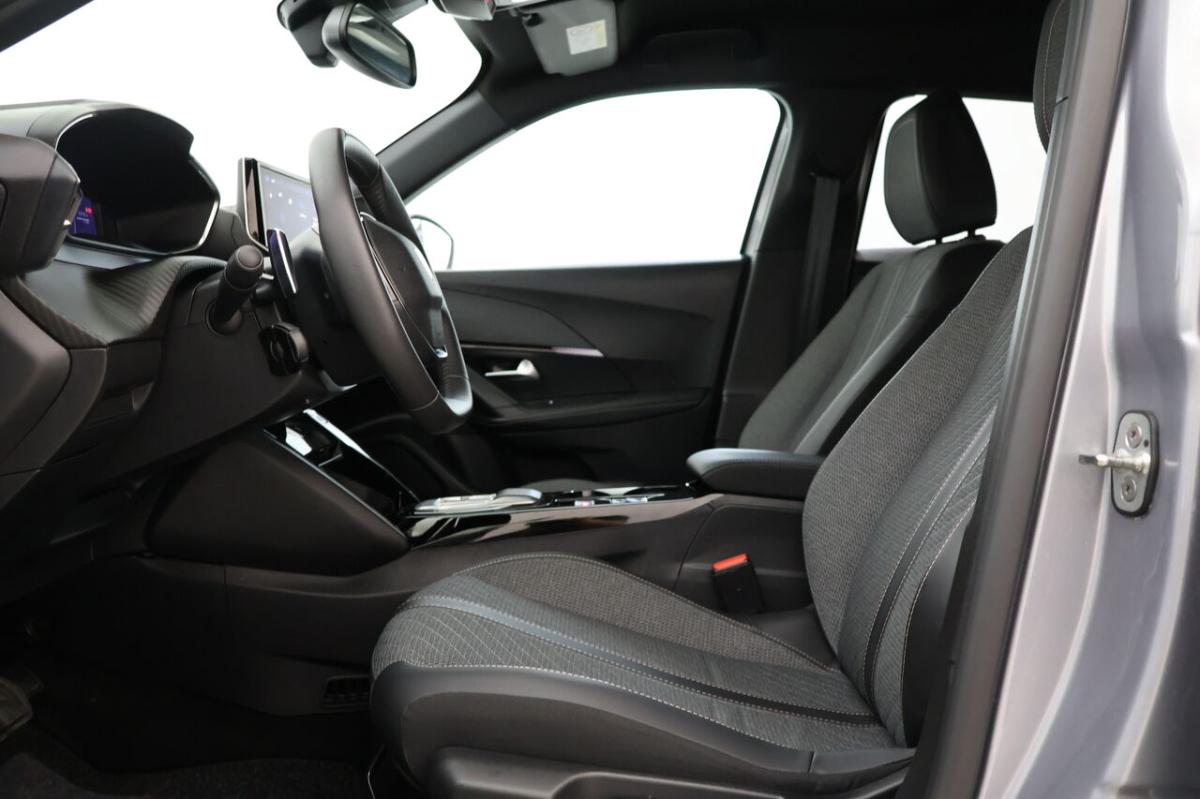 peugeot-2008-2025-hibrido-a-gasolina-1199cc