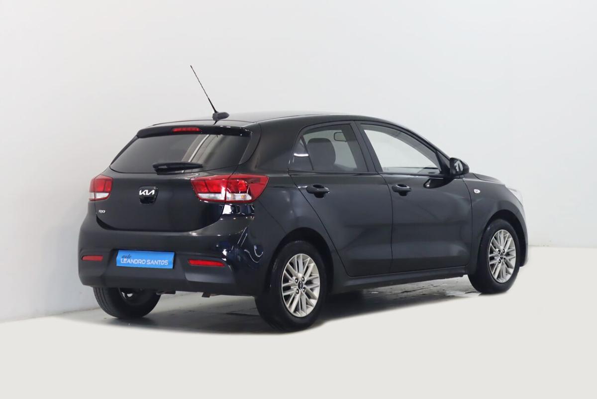 kia-rio-2023-gasolina-1197cc