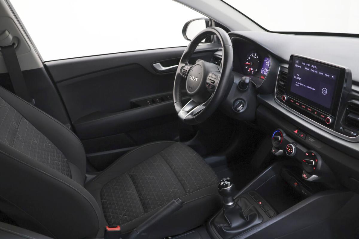 kia-rio-2023-gasolina-1197cc