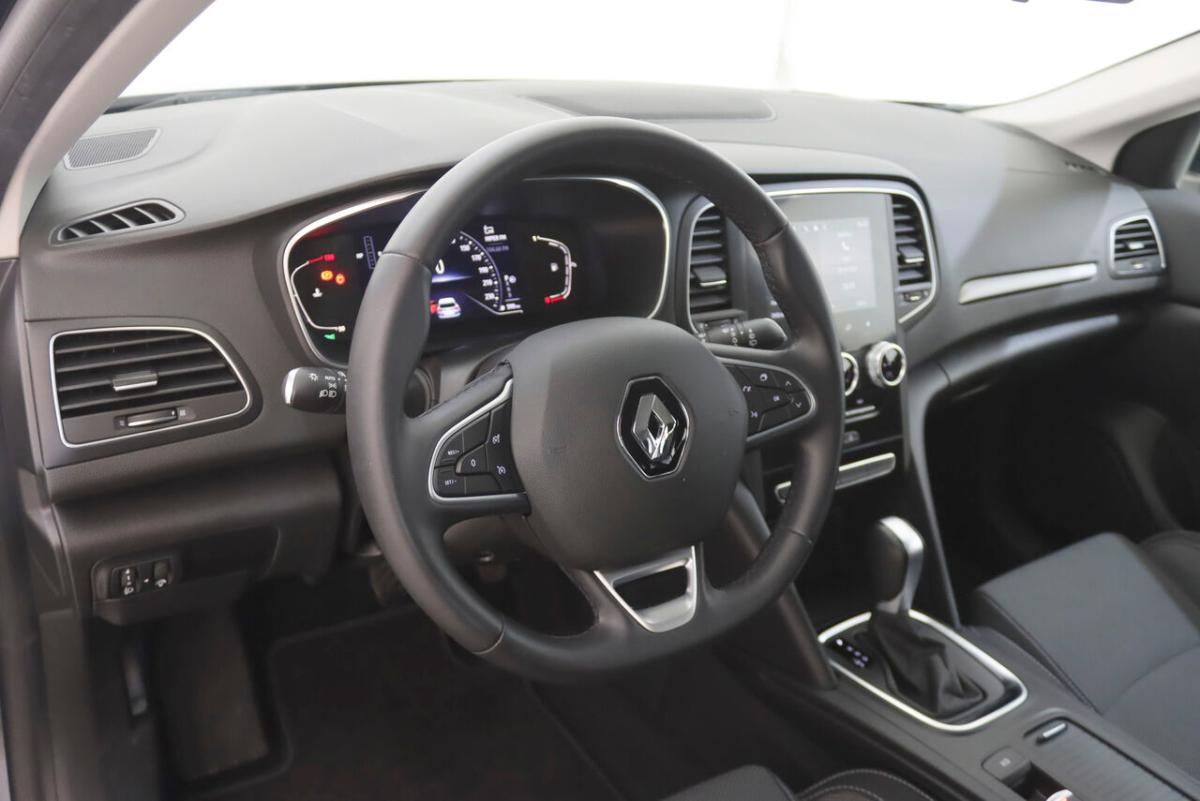 renault-megane-sport-tourer-2023-diesel-1461cc