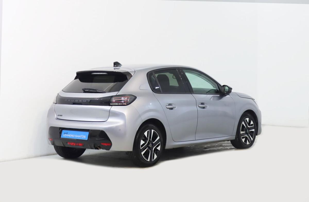 peugeot-208-2024-gasolina-1199cc