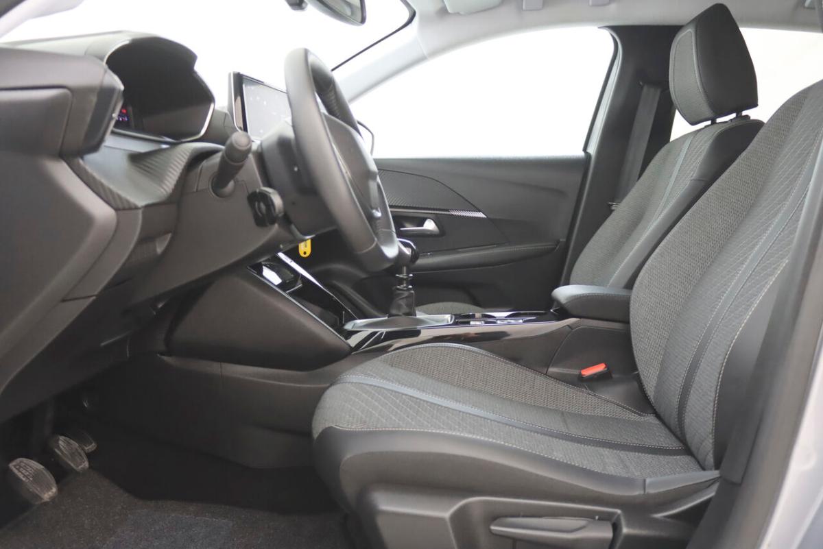 peugeot-208-2024-gasolina-1199cc
