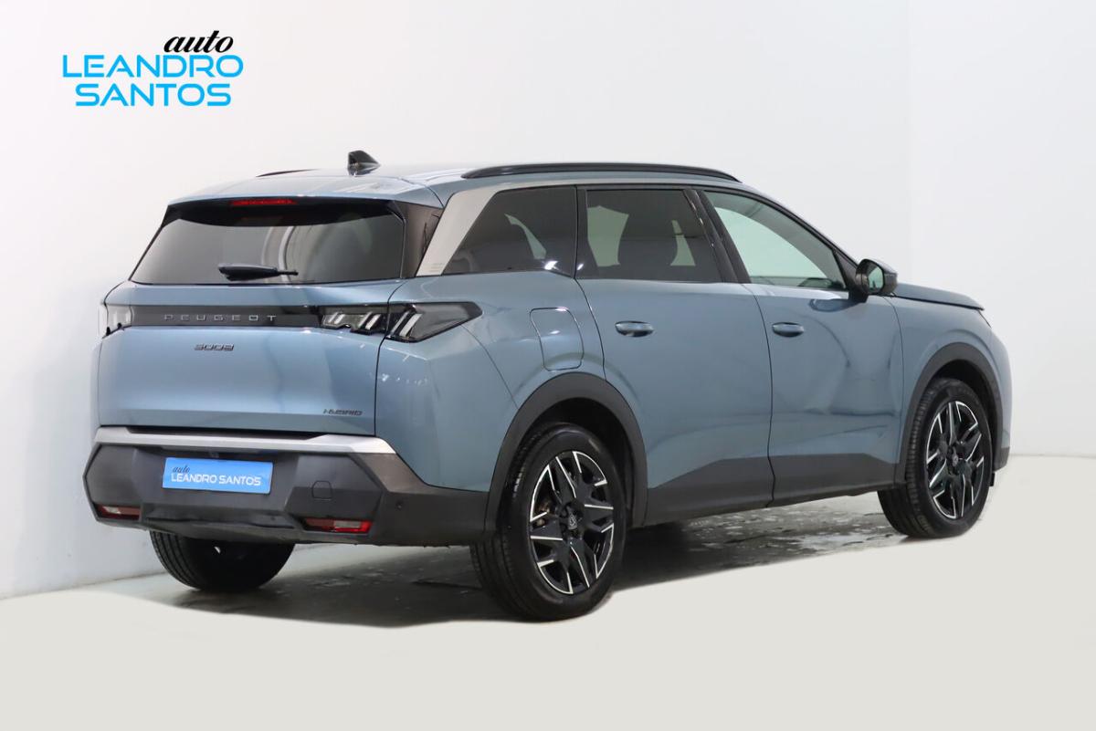 peugeot-5008-2025-hibrido-a-gasolina-1199cc