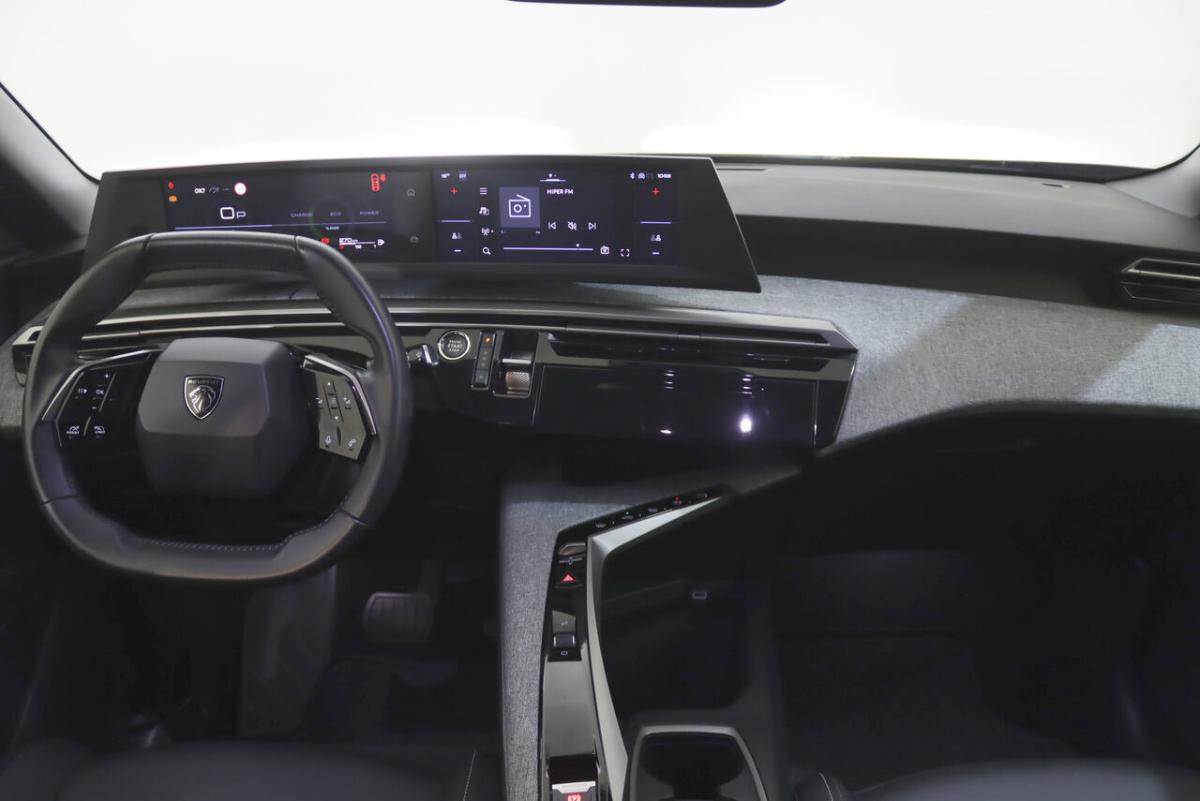peugeot-5008-2025-hibrido-a-gasolina-1199cc