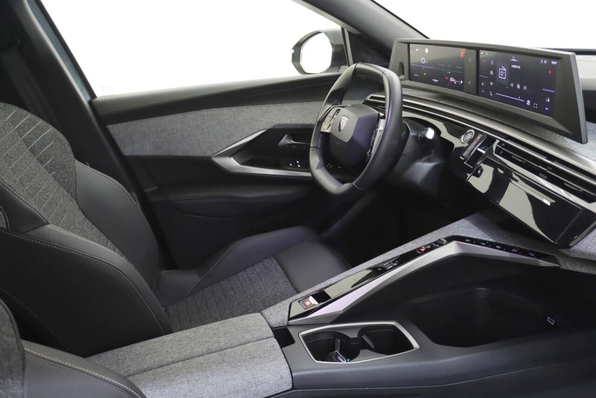 peugeot-5008-2025-hibrido-a-gasolina-1199cc