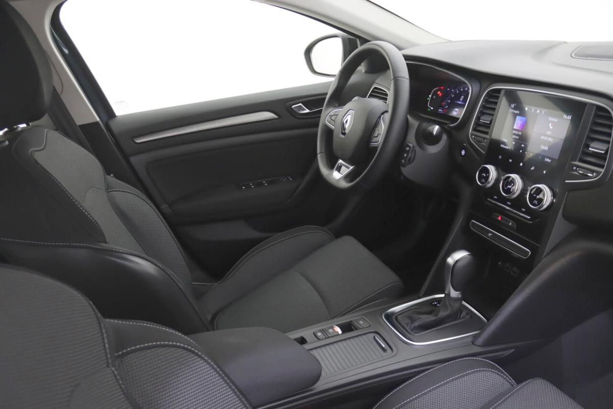 renault-megane-sport-tourer-2023-diesel-1461cc