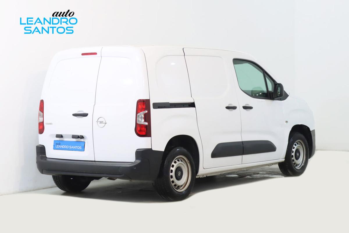 opel-combo-2024-diesel-1499cc