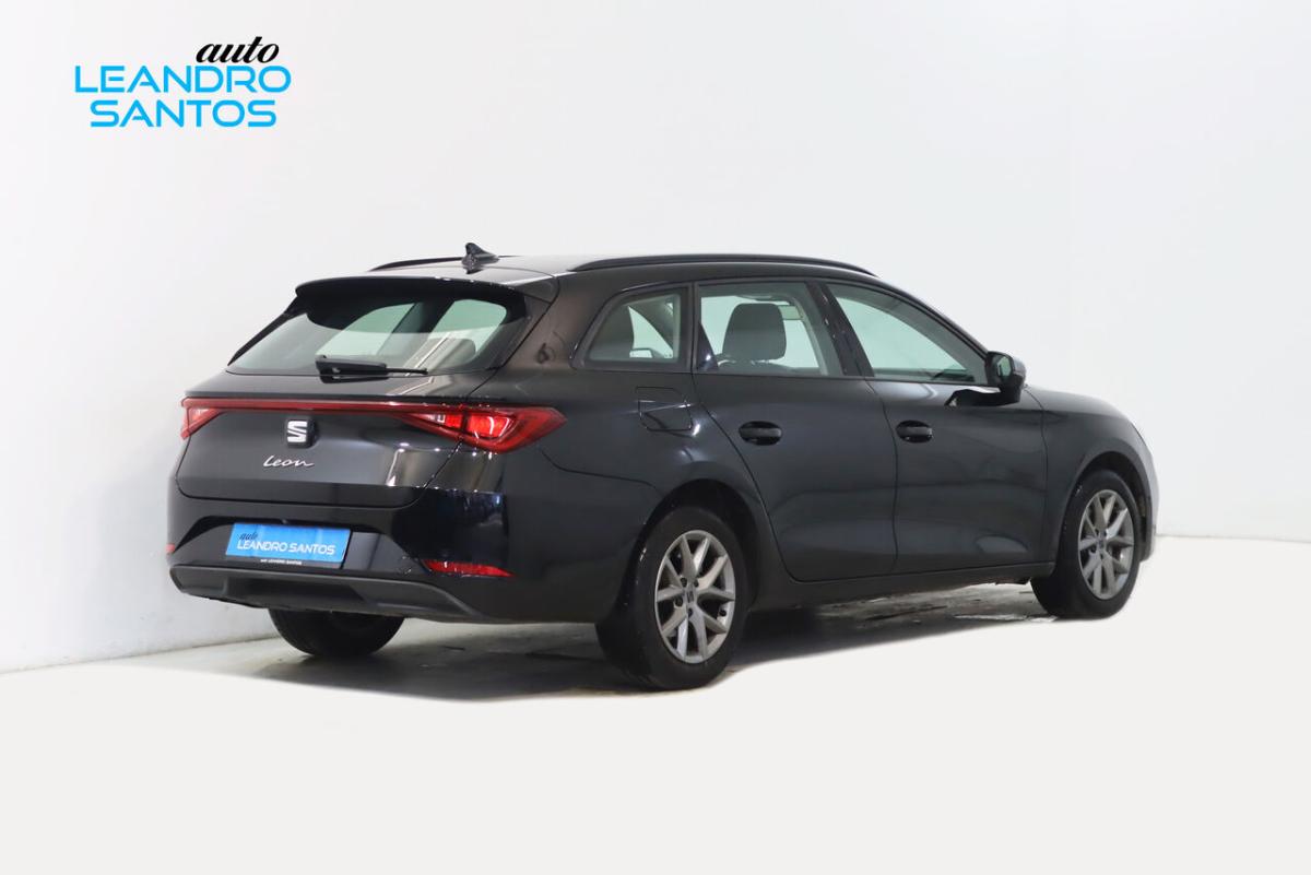 seat-leon-st-2024-gasolina-999cc