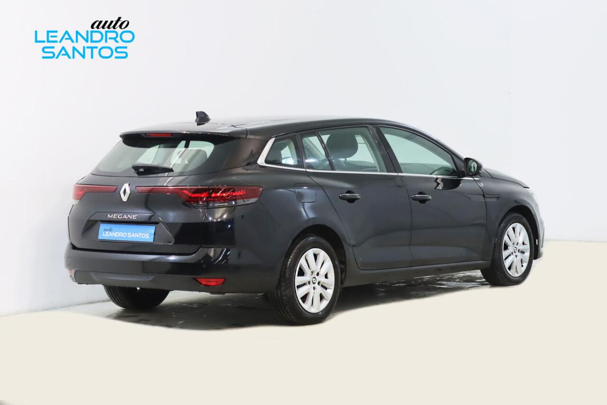 renault-megane-sport-tourer-2024-diesel-1461cc