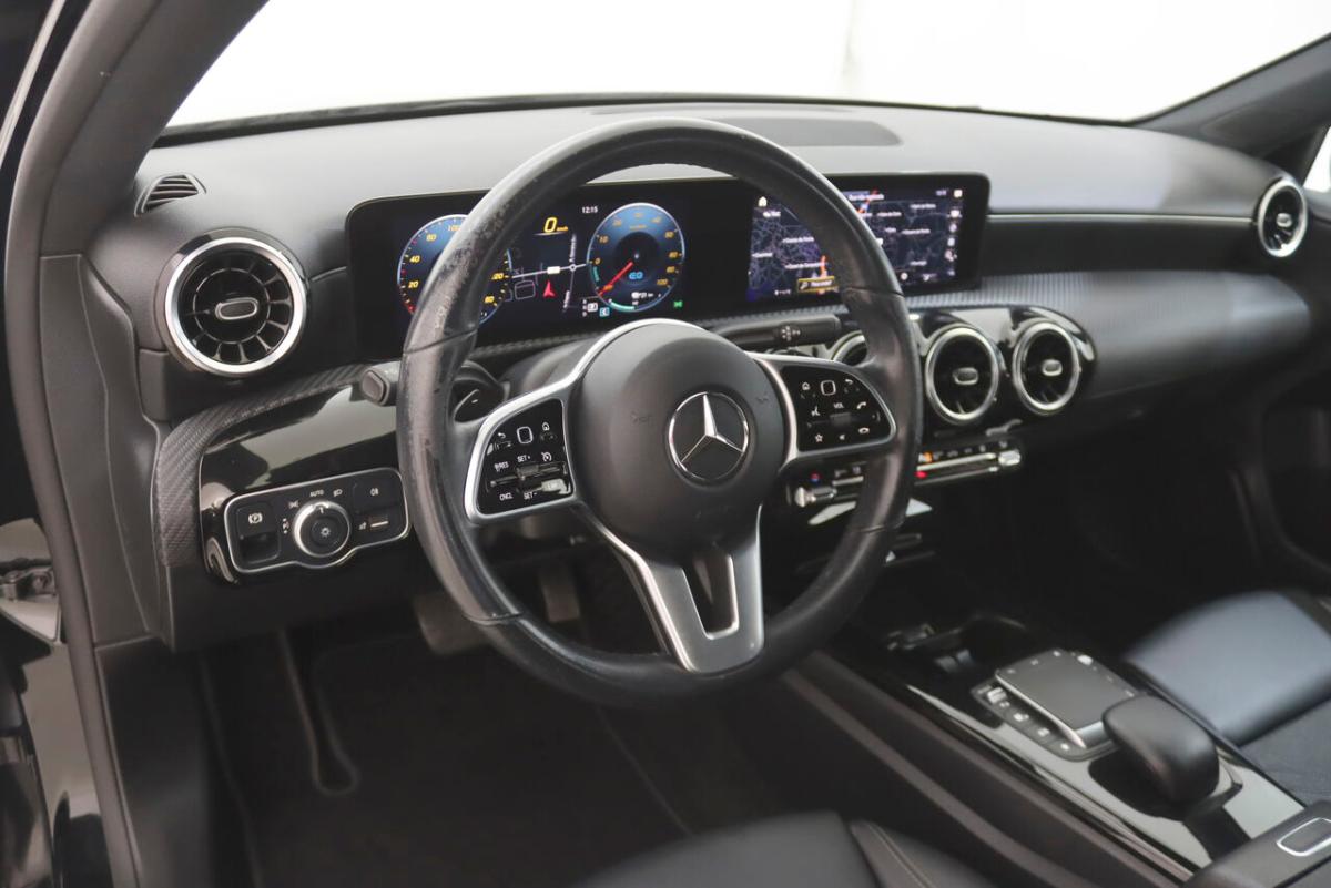 mercedes-benz-classe-a-2021-hibrido-1332cc