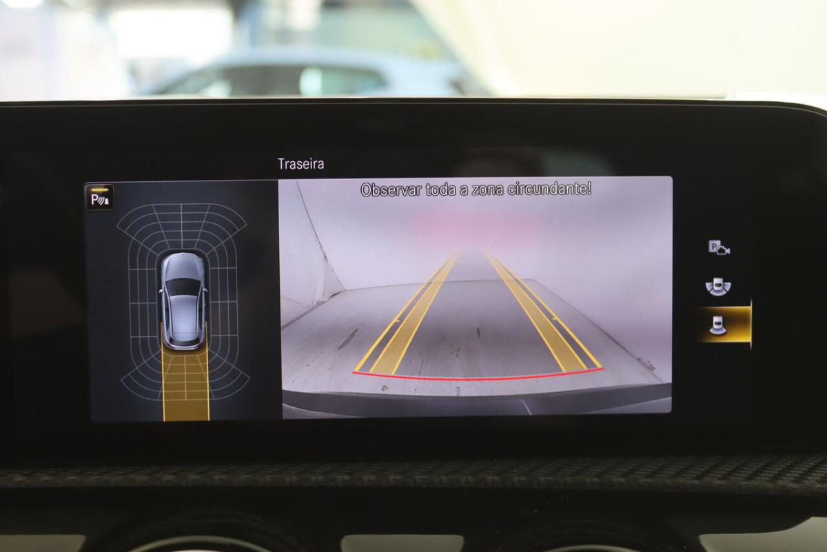 mercedes-benz-classe-a-2021-hibrido-1332cc