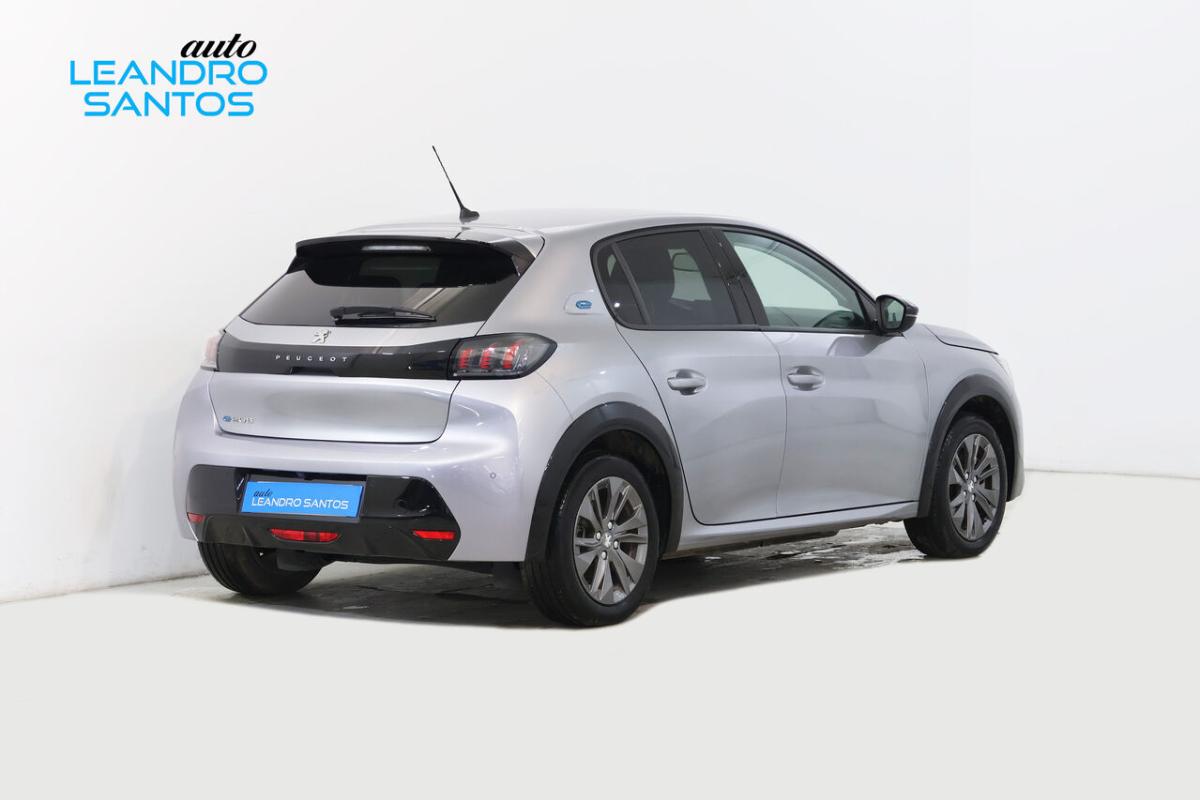 peugeot-e-208-2023-eletrico-0cc