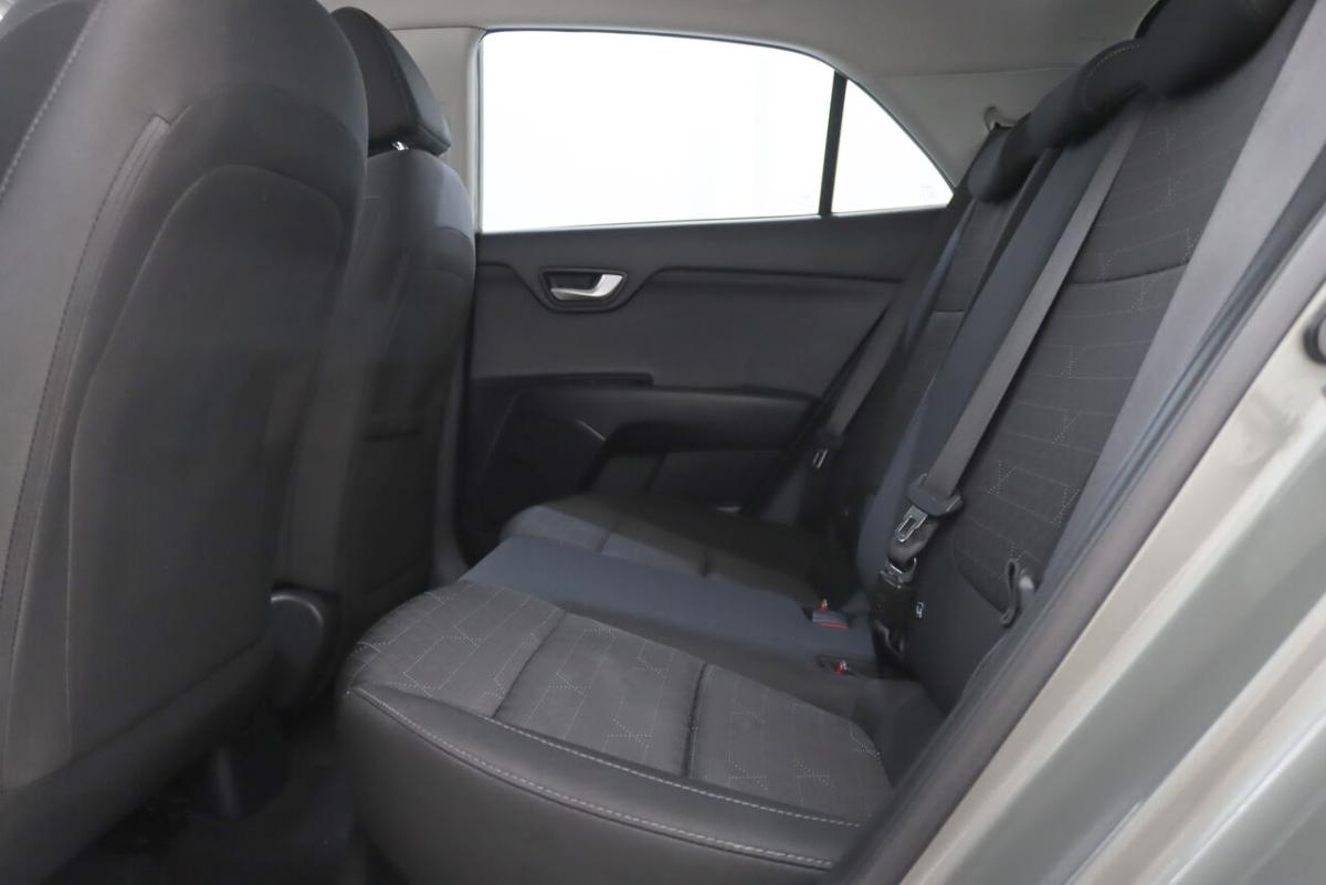 kia-rio-2023-gasolina-1197cc