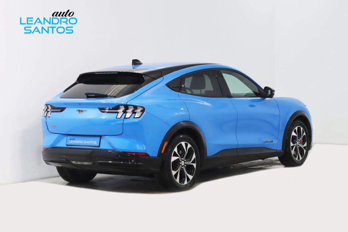 ford-mustang-mach-e-2025-eletrico-0cc