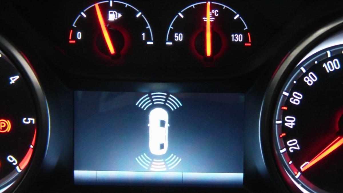 opel-astra-1-6-cdti-2017-diesel-1598cc