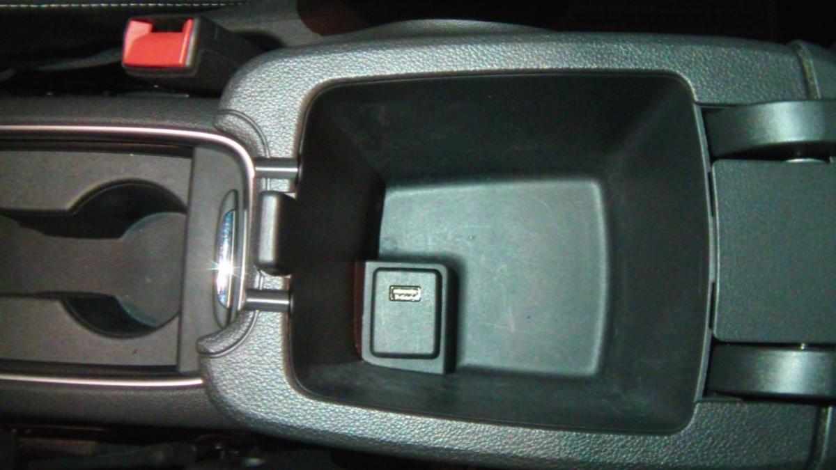 opel-astra-1-6-cdti-2017-diesel-1598cc