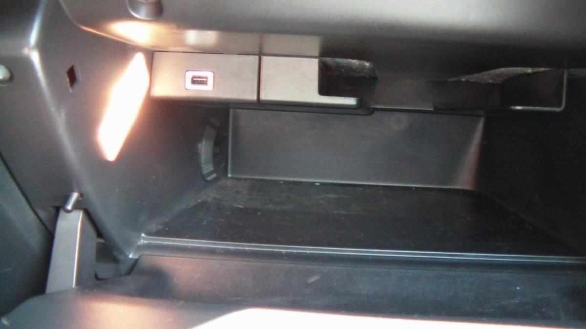 peugeot-308-1-6-bluehdi-fap-2015-diesel-1560cc