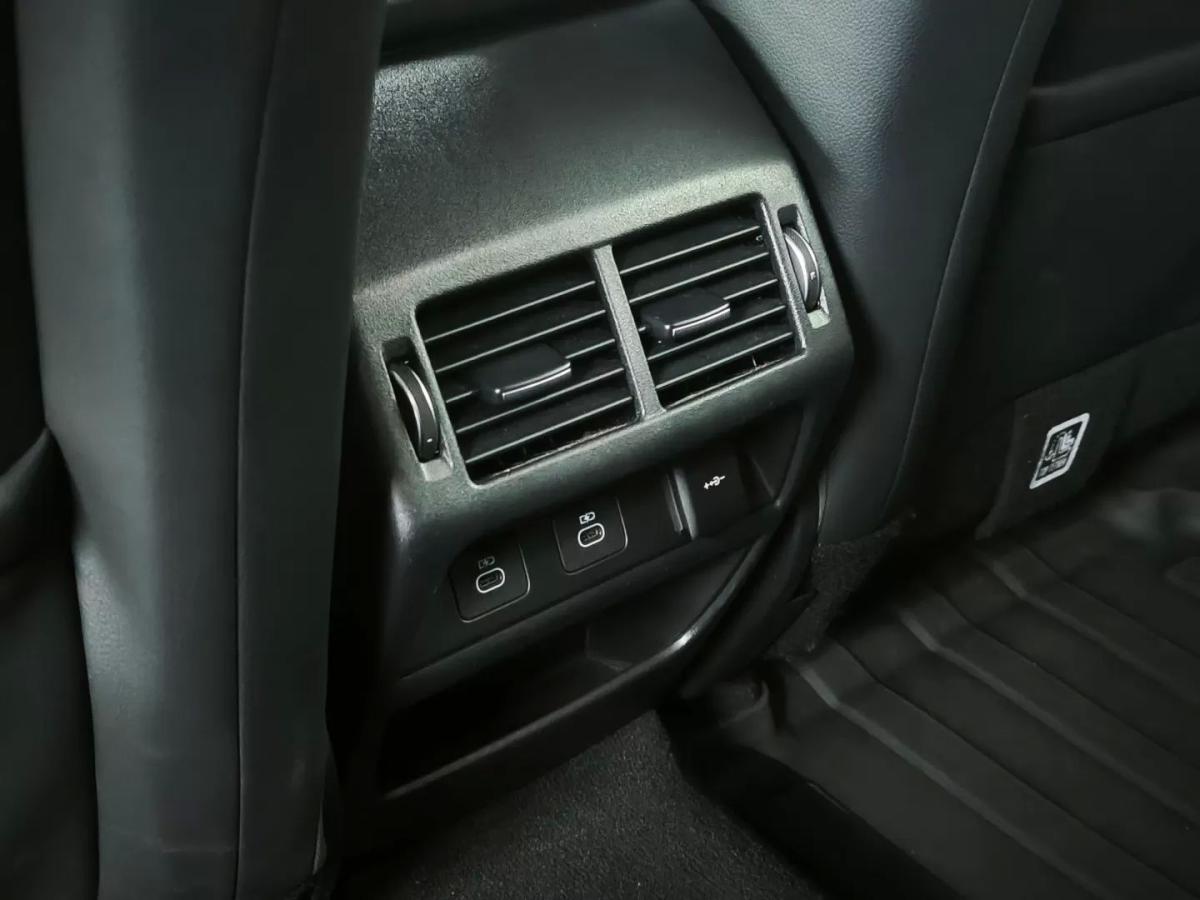 land-rover-discovery-sport-2024-hibrido-1497cc