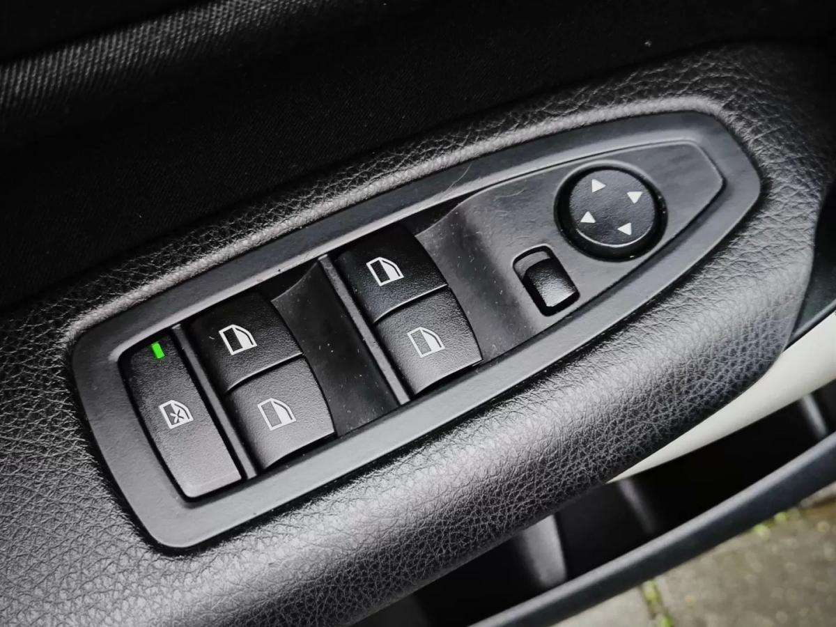 bmw-serie-1-2015-diesel-1496cc
