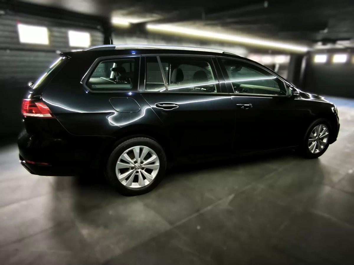 volkswagen-golf-variant-2017-diesel-1598cc