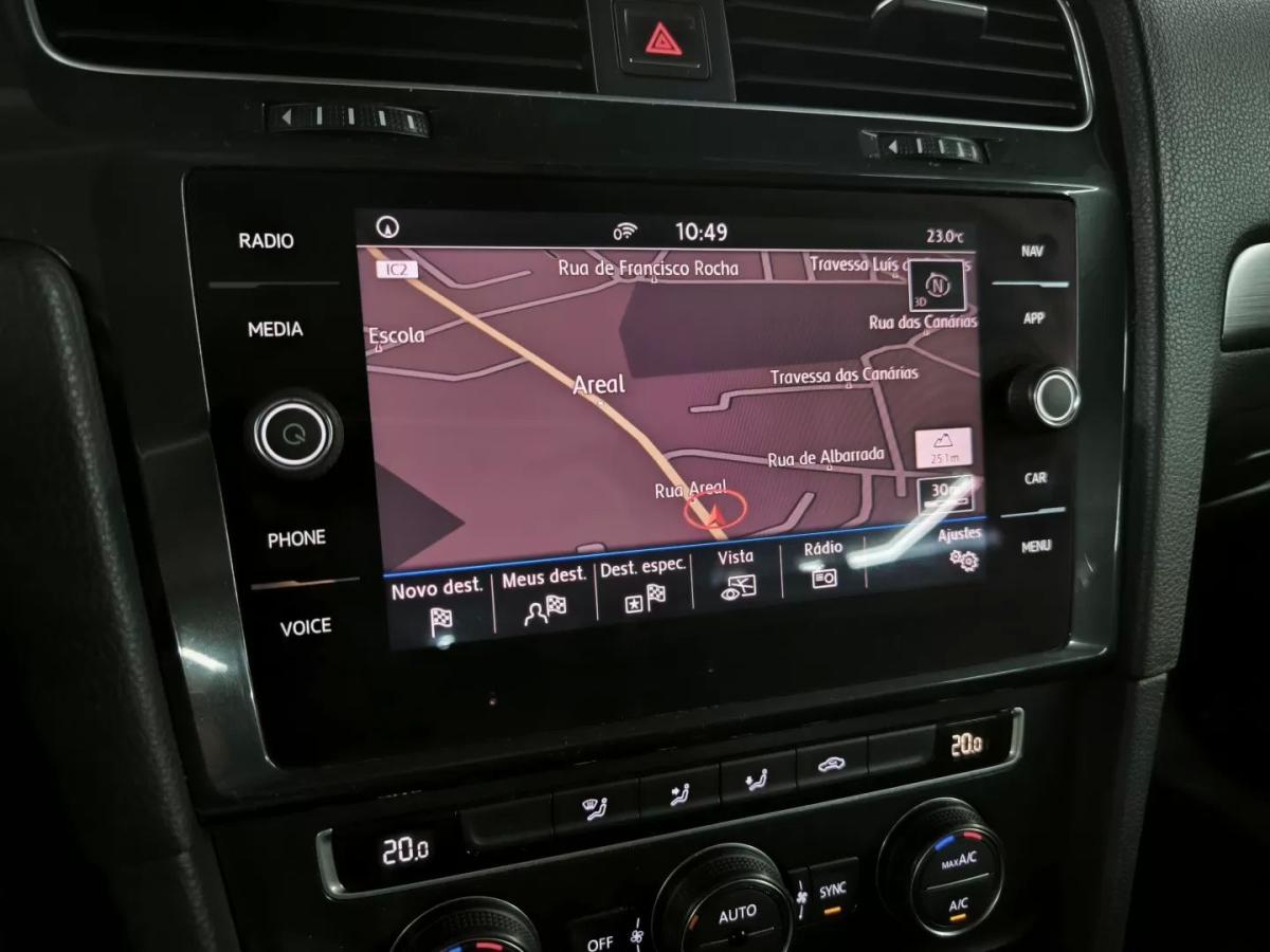 volkswagen-golf-variant-2017-diesel-1598cc