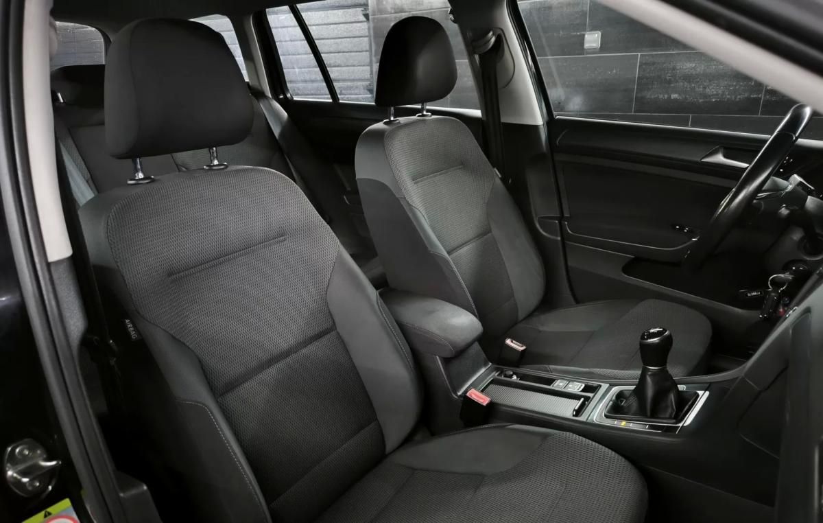 volkswagen-golf-variant-2017-diesel-1598cc