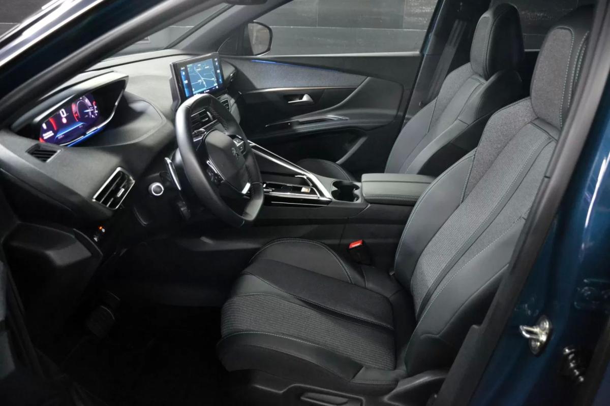 peugeot-3008-2023-diesel-1499cc
