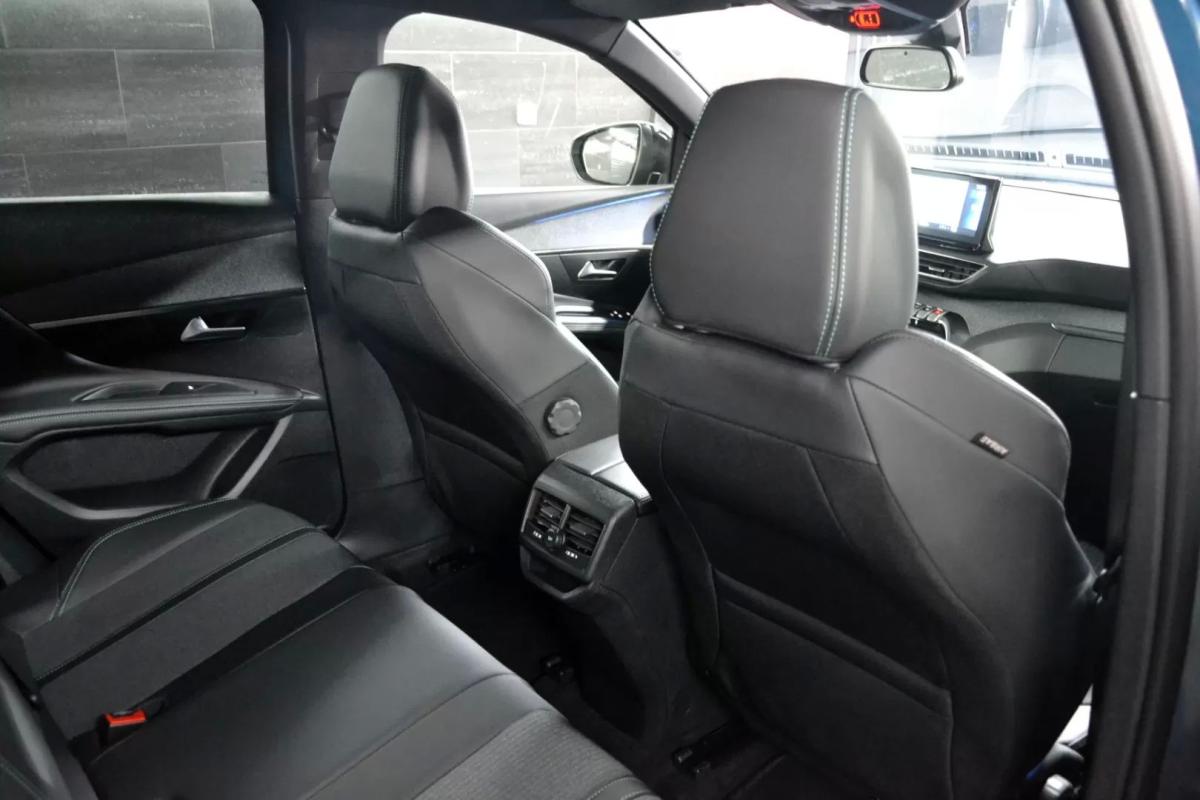peugeot-3008-2023-diesel-1499cc