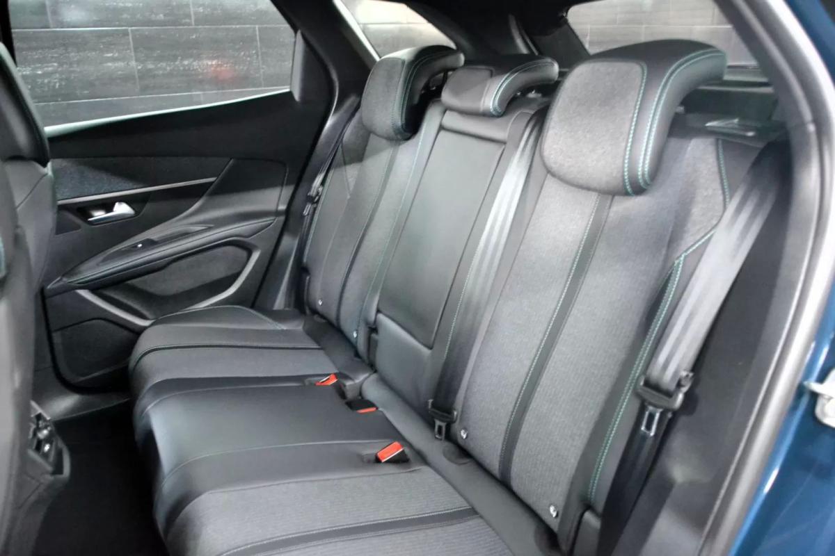 peugeot-3008-2023-diesel-1499cc