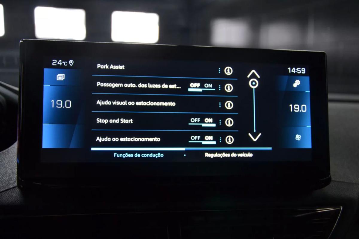 peugeot-3008-2023-diesel-1499cc