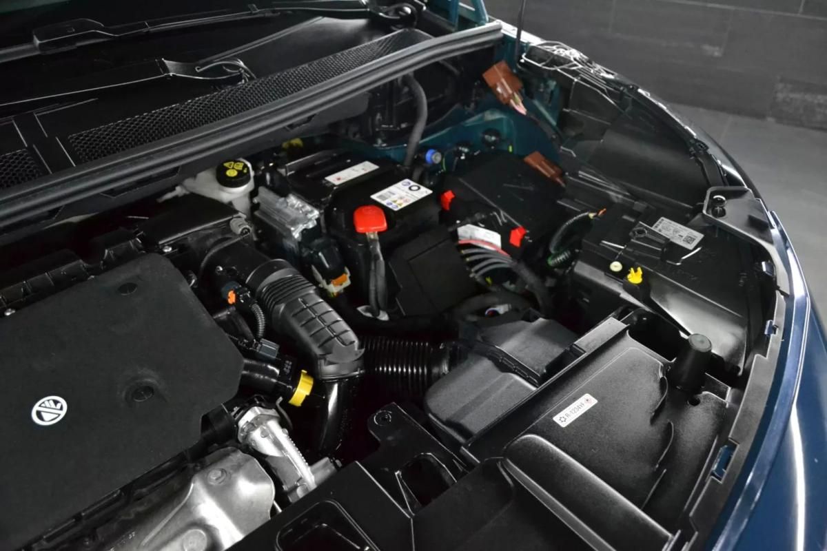 peugeot-3008-2023-diesel-1499cc