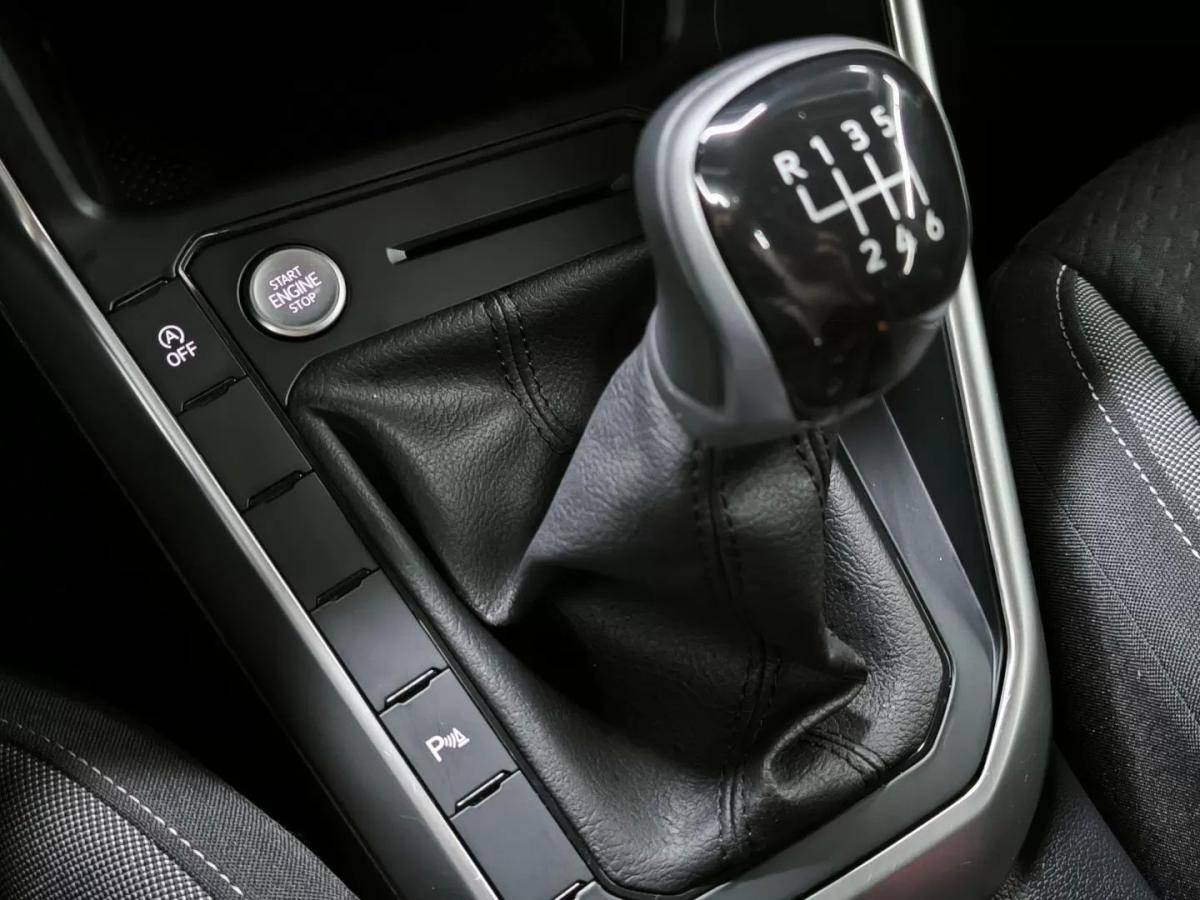 volkswagen-taigo-2024-gasolina-999cc