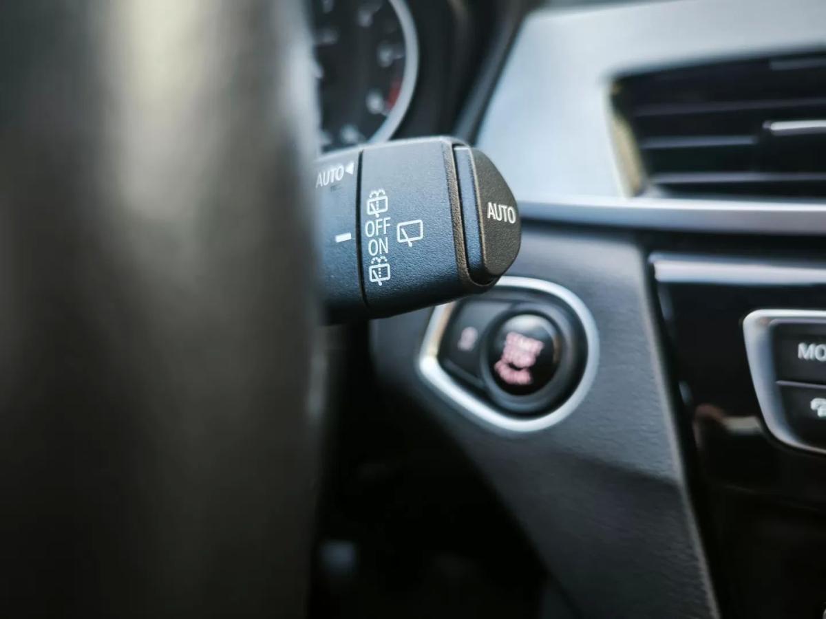 bmw-x1-2018-diesel-1496cc