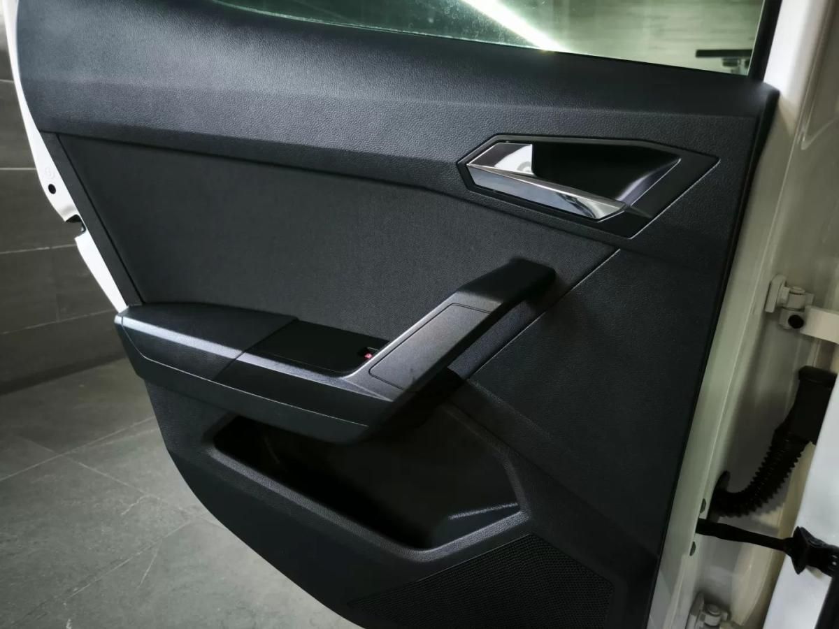 seat-arona-2019-diesel-1598cc