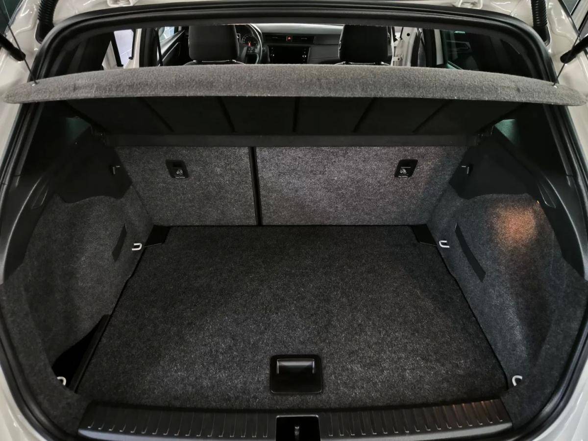 seat-arona-2019-diesel-1598cc