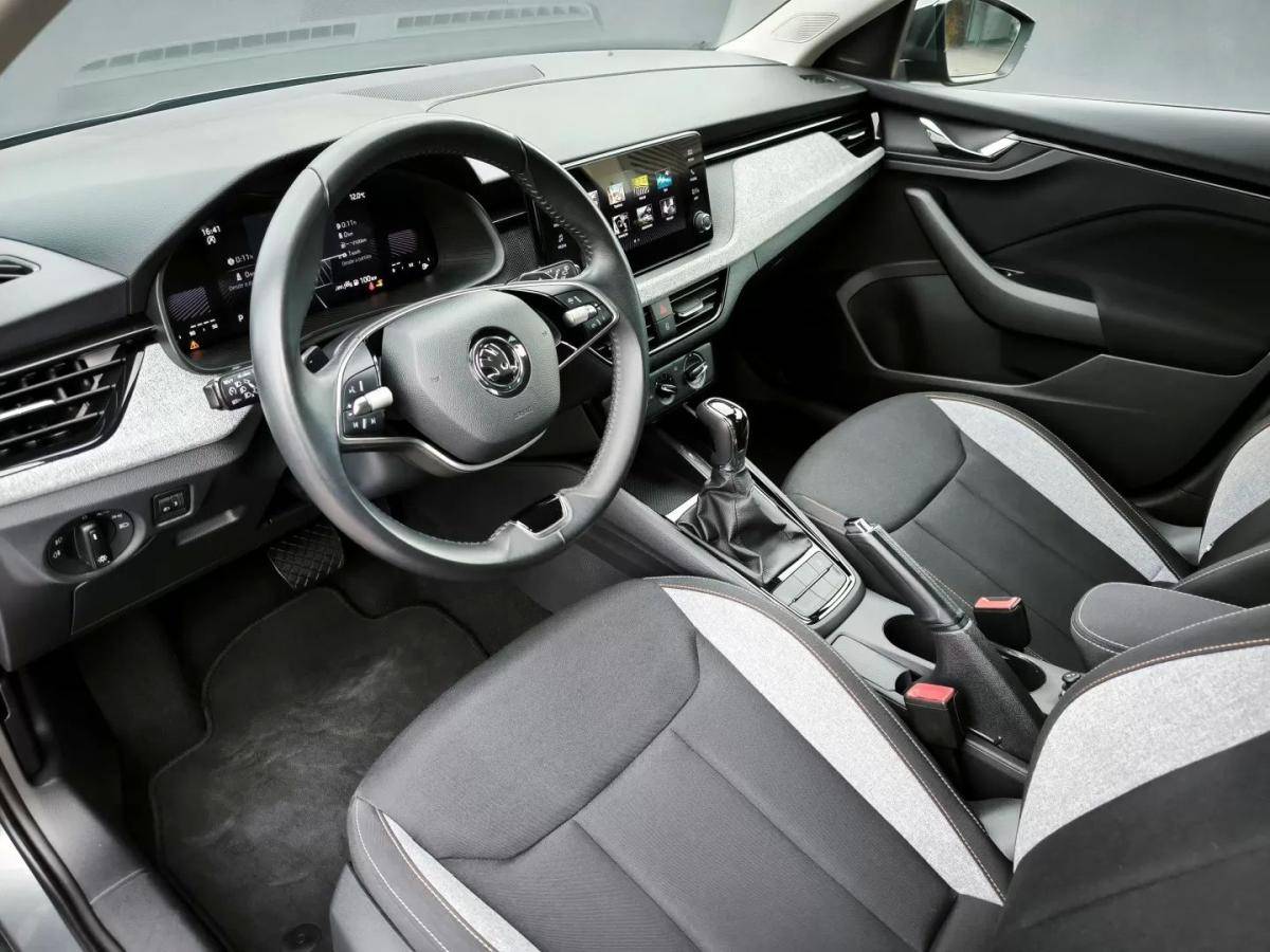 skoda-scala-2024-gasolina-999cc