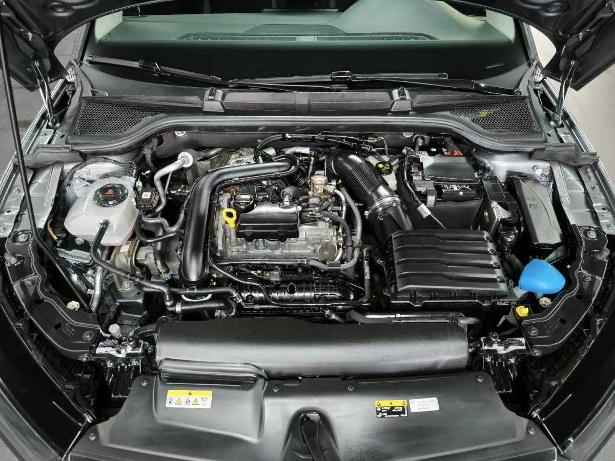 skoda-scala-2024-gasolina-999cc