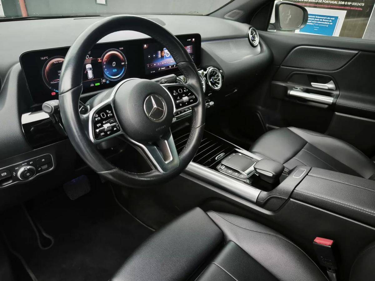 mercedes-benz-eqa-2021-eletrico-200cc