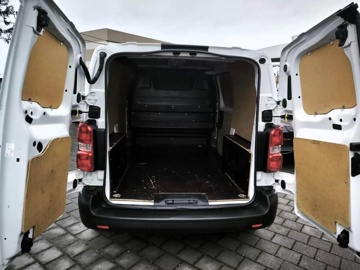peugeot-expert-2020-diesel-1499cc