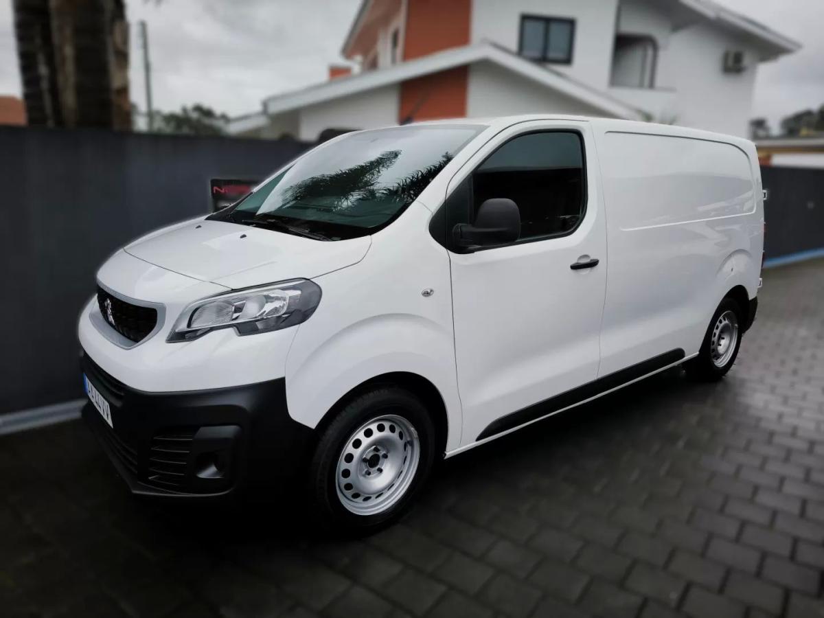 peugeot-expert-2020-diesel-1499cc