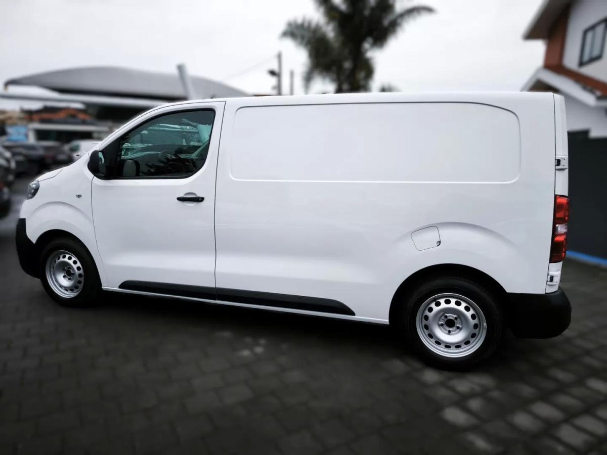 peugeot-expert-2020-diesel-1499cc