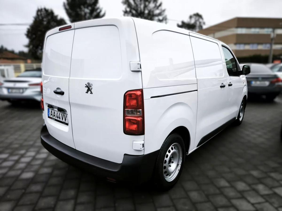 peugeot-expert-2020-diesel-1499cc