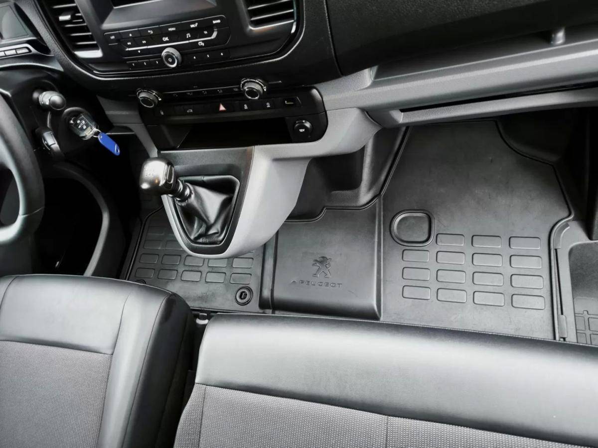 peugeot-expert-2020-diesel-1499cc