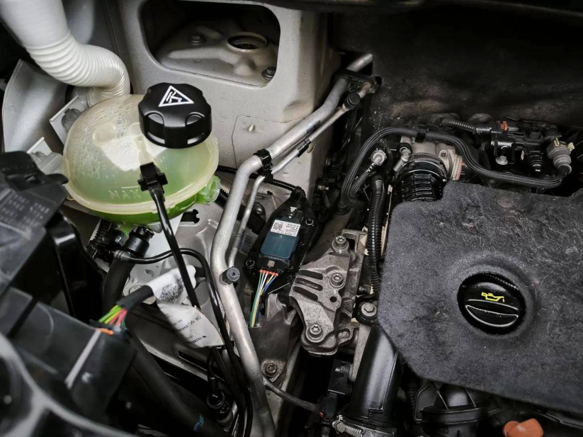 peugeot-expert-2020-diesel-1499cc
