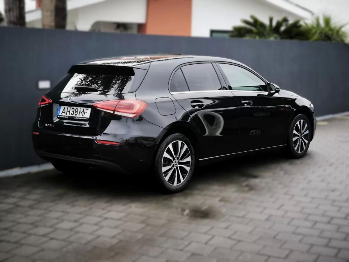mercedes-benz-classe-a-2021-hibrido-1332cc