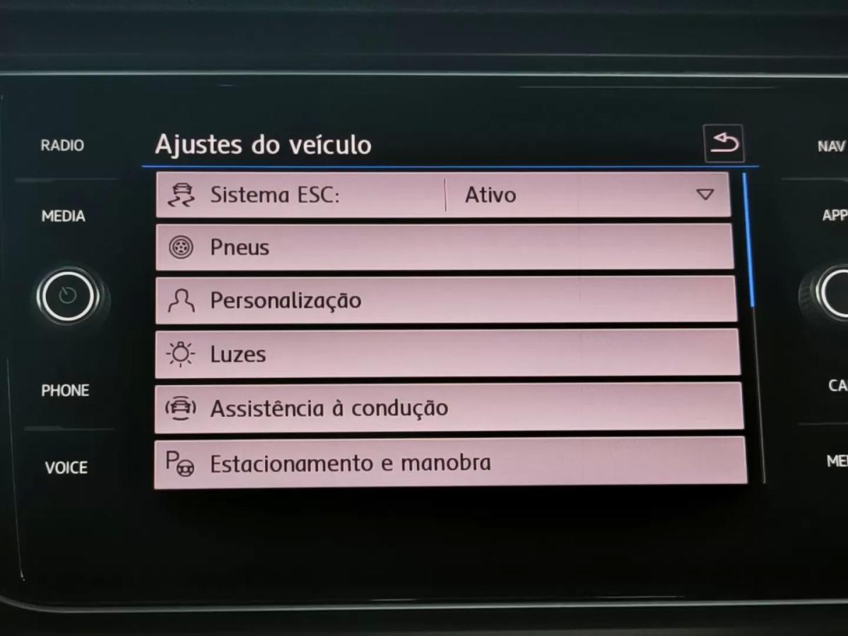 volkswagen-t-roc-2018-gasolina-999cc