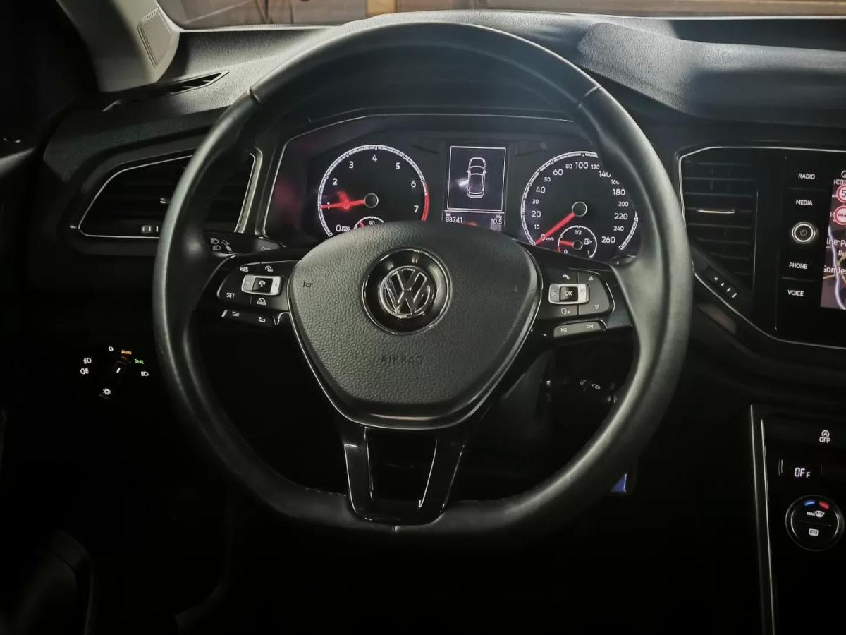 volkswagen-t-roc-2018-gasolina-999cc