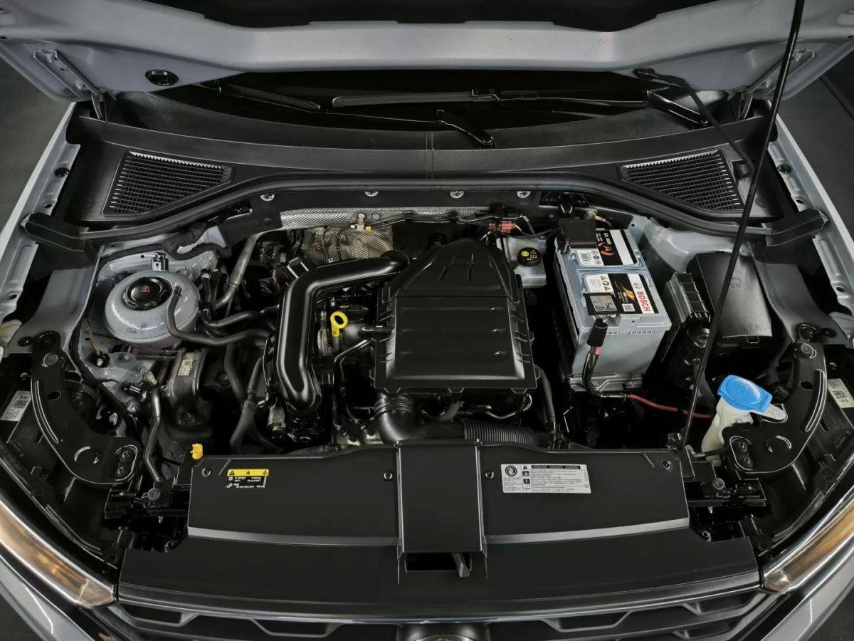 volkswagen-t-roc-2018-gasolina-999cc