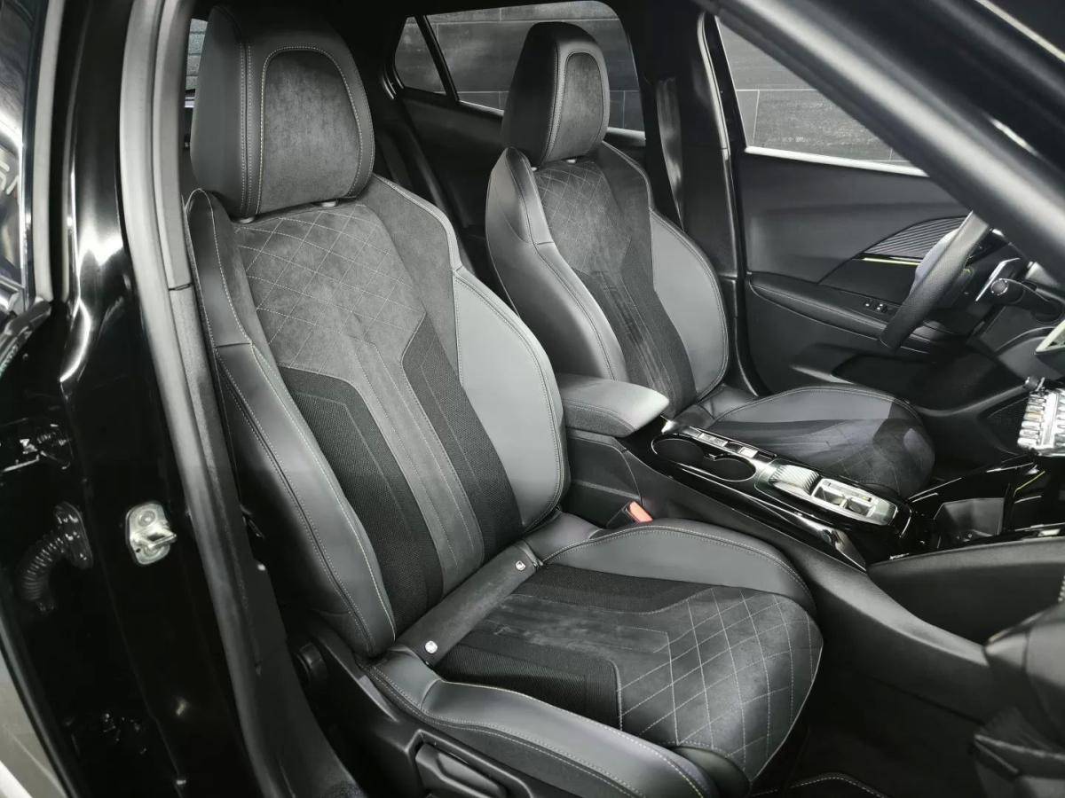 peugeot-2008-2022-diesel-1499cc
