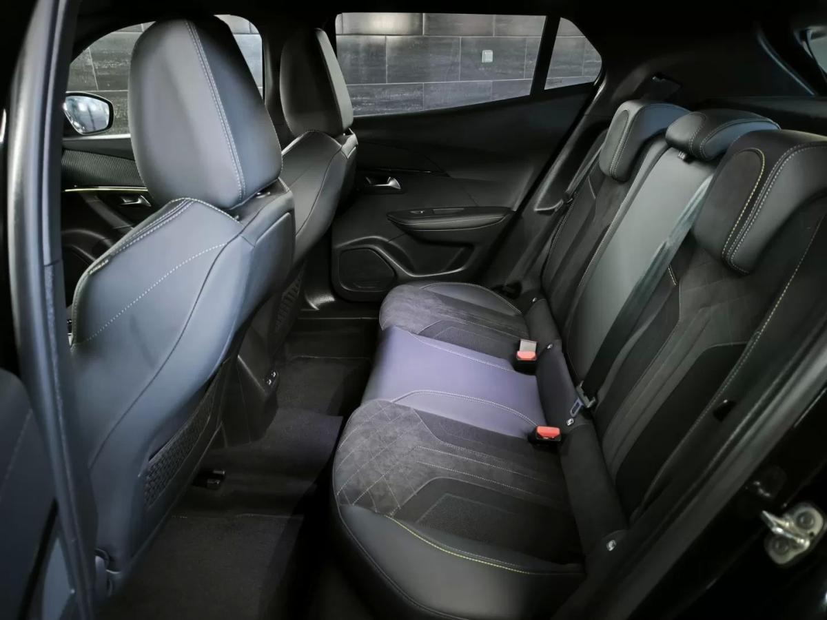 peugeot-2008-2022-diesel-1499cc